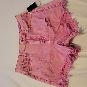 Womans shorts size 5 Nwt